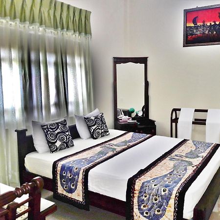New Peacock Resort ดัมบูลลา ภายนอก รูปภาพ